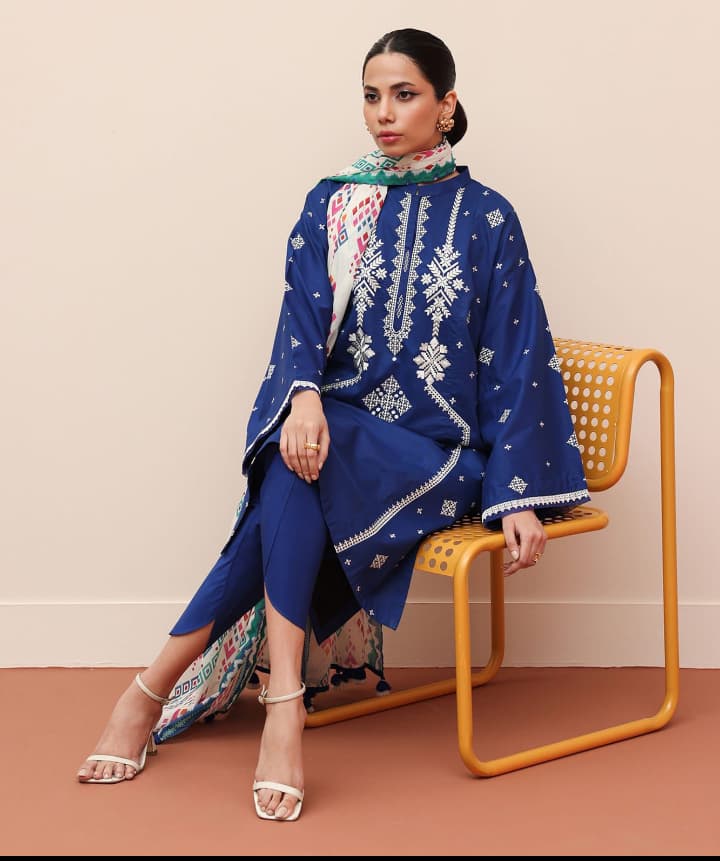 Embroided Unstitched 3-Piece