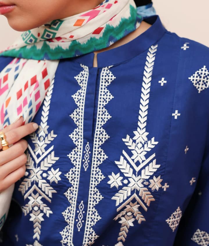 Embroided Unstitched 3-Piece